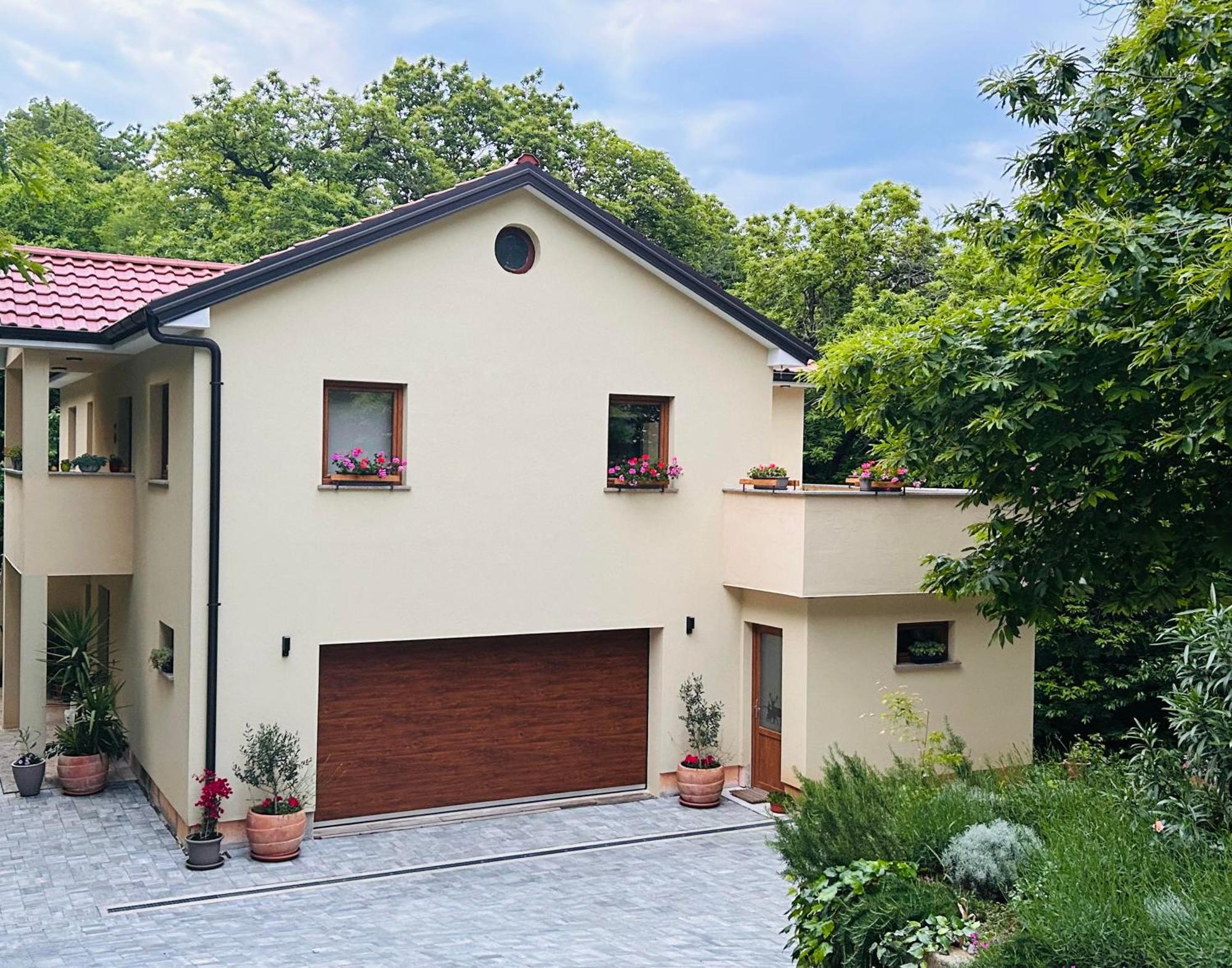 Apartment With A Terrace Forest Home Lullula Veprinac Экстерьер фото